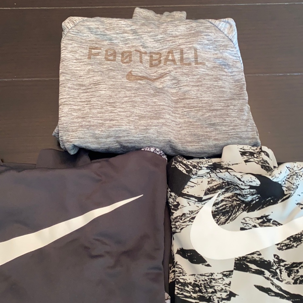 Bundle!! Used Boys Size L Nike Sweatshirt